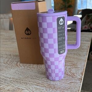 Hydrojug checkers 32oz NWT